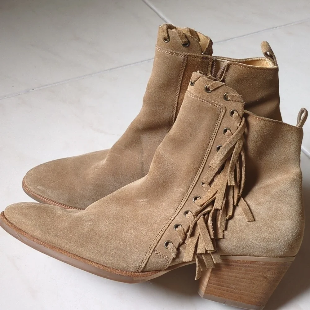 Paul Green Boho Western Fringe Suede Leather Ankle Almond Toe boots US 8.5